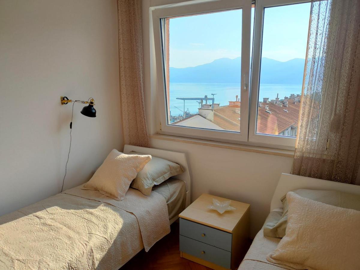 Adria Holliday Rijeka Apartment Ngoại thất bức ảnh