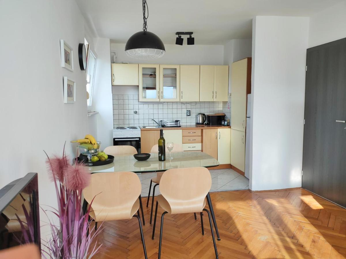 Adria Holliday Rijeka Apartment Ngoại thất bức ảnh
