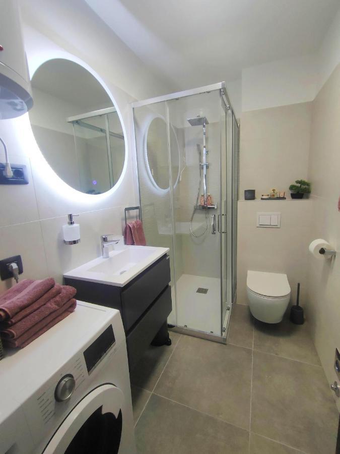 Adria Holliday Rijeka Apartment Ngoại thất bức ảnh