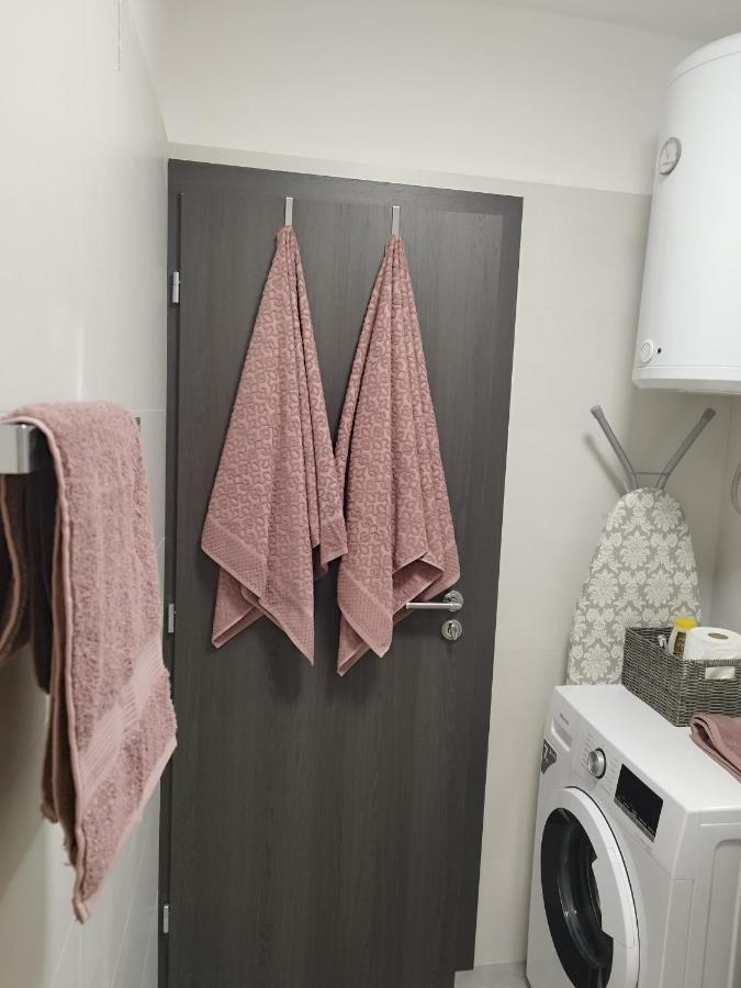 Adria Holliday Rijeka Apartment Ngoại thất bức ảnh